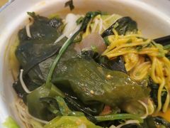 -小蛮椒麻辣烫·麻辣拌(青浦宝龙店)