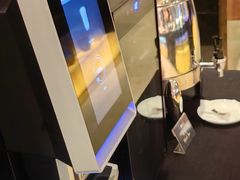 -上海西藏大厦万怡酒店Momo Cafe(徐汇店)