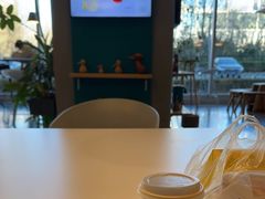 靠窗位-dotcom coffee古点咖啡(致真大厦店)