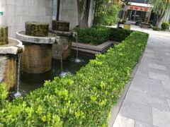 -泉畔人家·老济南经典鲁菜(大明湖店)