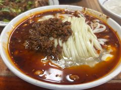 -小谭豆花(西大街店)