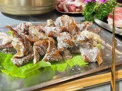 肥肠-围炉肉舍丹东海鲜烤肉·烤活鳗(步行街店)