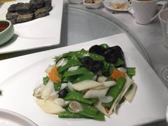 -毛家饭店·30年融合新湘菜(汉峪金谷店)