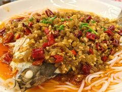 -堂瓦里·33年传统赣菜(第一街区店)