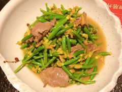 和牛炒日本青瓜花-古田居·特色寿司料理(星之岛旗舰店)