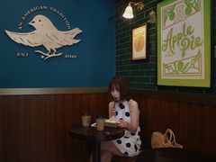 用餐区-Pie Bird(新闸路店)