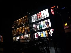 -优衣库(深圳万象天地旗舰店)