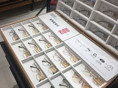 -OYEA欧野眼镜(武商MALL·众圆店)