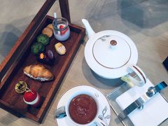 -深圳国际会展中心希尔顿酒店(前海华发冰雪世界店)
