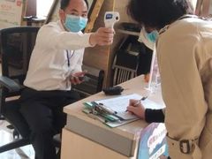-维也纳3好酒店(深圳宝安海雅缤纷城店)
