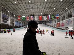 -乔波室内滑雪场