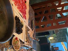 -辉哥火锅(虹桥路店)