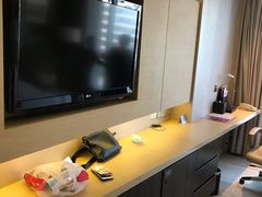 -广州花都皇冠假日酒店