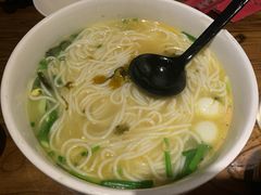 秀才米线-茶花妹子云南餐厅(北大店)