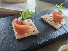 三文鱼牛油果塔塔-恰餐厅及酒吧CHAR Bar & Grill(北京三里屯洲际店)