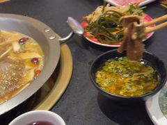 -沸炉重庆老火锅(军事博物馆店)