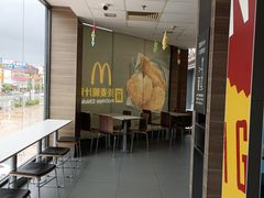 -麦当劳(得来速店)