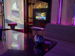 -温莎KTV(珠江路店)