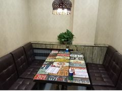 -扒虾小妹儿麻辣海鲜(宏图街店)