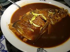-卢大鲜鱼头捞饭(美利广场店)