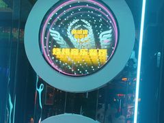 -路边边地标烧烤·川菜·小龙虾·音乐酒馆(良乡长虹店)