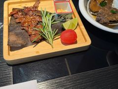 -花潮料理艺食馆(成都万象城店)
