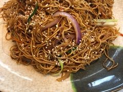 豉油皇炒面-天宝食坊·啫啫煲大排档(西华路店)