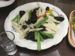 -吴记酱骨炖菜馆(西大直街店)