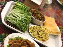 -闯关东东北农家菜(崂山石老人店)