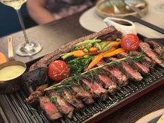 -普朗姆生蚝牛排馆 The Plump Oyster(成都摩方购物中心店)