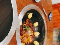 -万里闯关东铁锅炖菜馆(高新旗舰店)