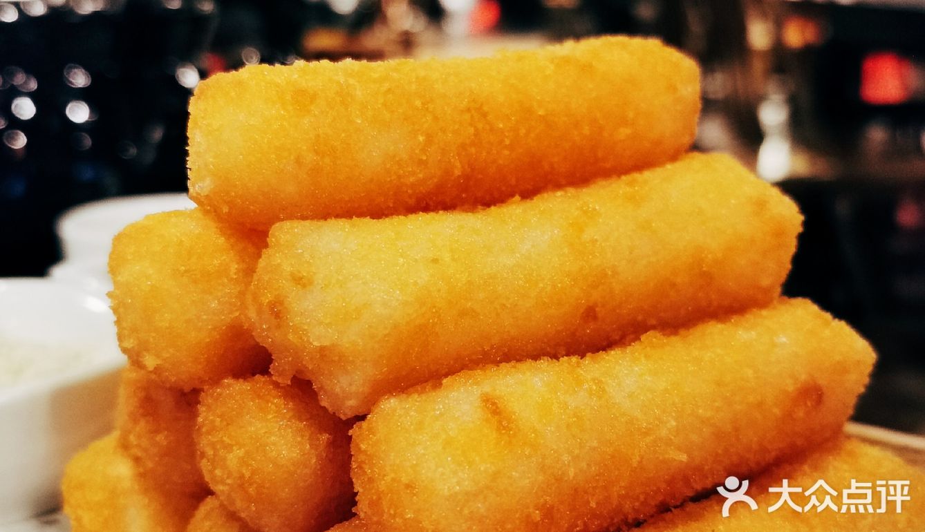 黑龙潭剁椒大鱼头🐟，🌶️辣安逸了！