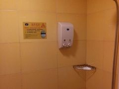 5efeb100jw1exhspbyry5j20k00qomyy_副本-如家酒店(上海陆家嘴东方明珠浦东大道地铁站店)