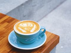 -Line 咖啡(石厦花园店)