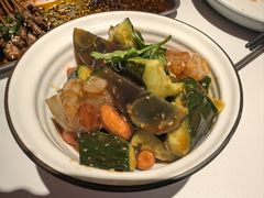 -鸣记脆皮烤鱼·海鲜烤鱼(三八广场店)