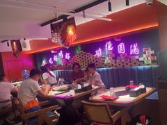 -沪小胖·小龙虾·蓝龙王(八佰伴店)