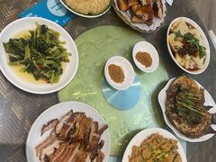 -岩保农家乐