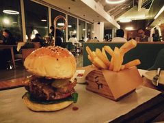 特制牛肉汉堡-EN SPACE恩空间