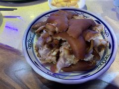 酱猪蹄-船梆煮•蒸汽海鲜·炉火烤肉(五四广场店)