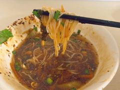 -宋记海南粉传承老店(人民西路店)