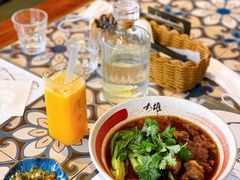 -静香HOUSE·全时段融合餐厅(七星欢乐颂店)