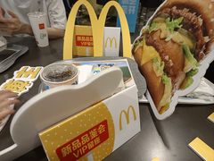 -麦当劳(世界城广场店)