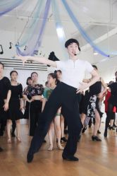 -千夜舞蹈
