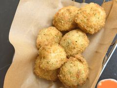 -必胜客(安盛金马店)