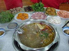 -乙丙丁正宗昭通天麻火腿鸡(总店)