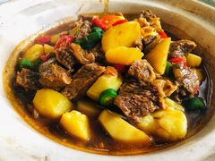 小土豆烧牛腩-南方酒店·淮扬菜(回民街店)