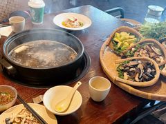 -滇野云南野生菌餐厅(陕西南路店)