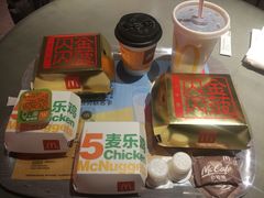 -麦当劳(新王府井店)