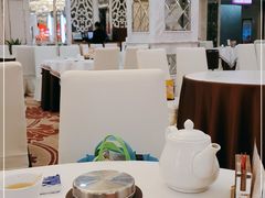 大堂-广州酒家(昌岗地铁站店)