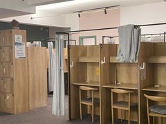 -两知·自习室(三峡广场总店)